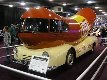 wienermobile.jpg